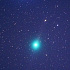 左右に尾が伸びるルーリン彗星